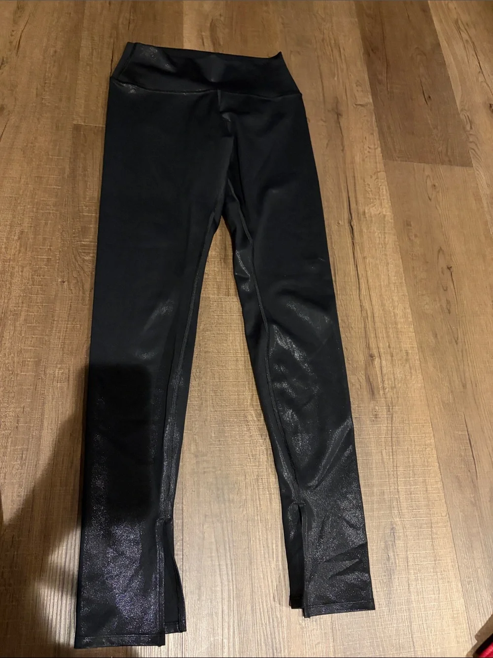 Alo Black Shiny flare Leggings